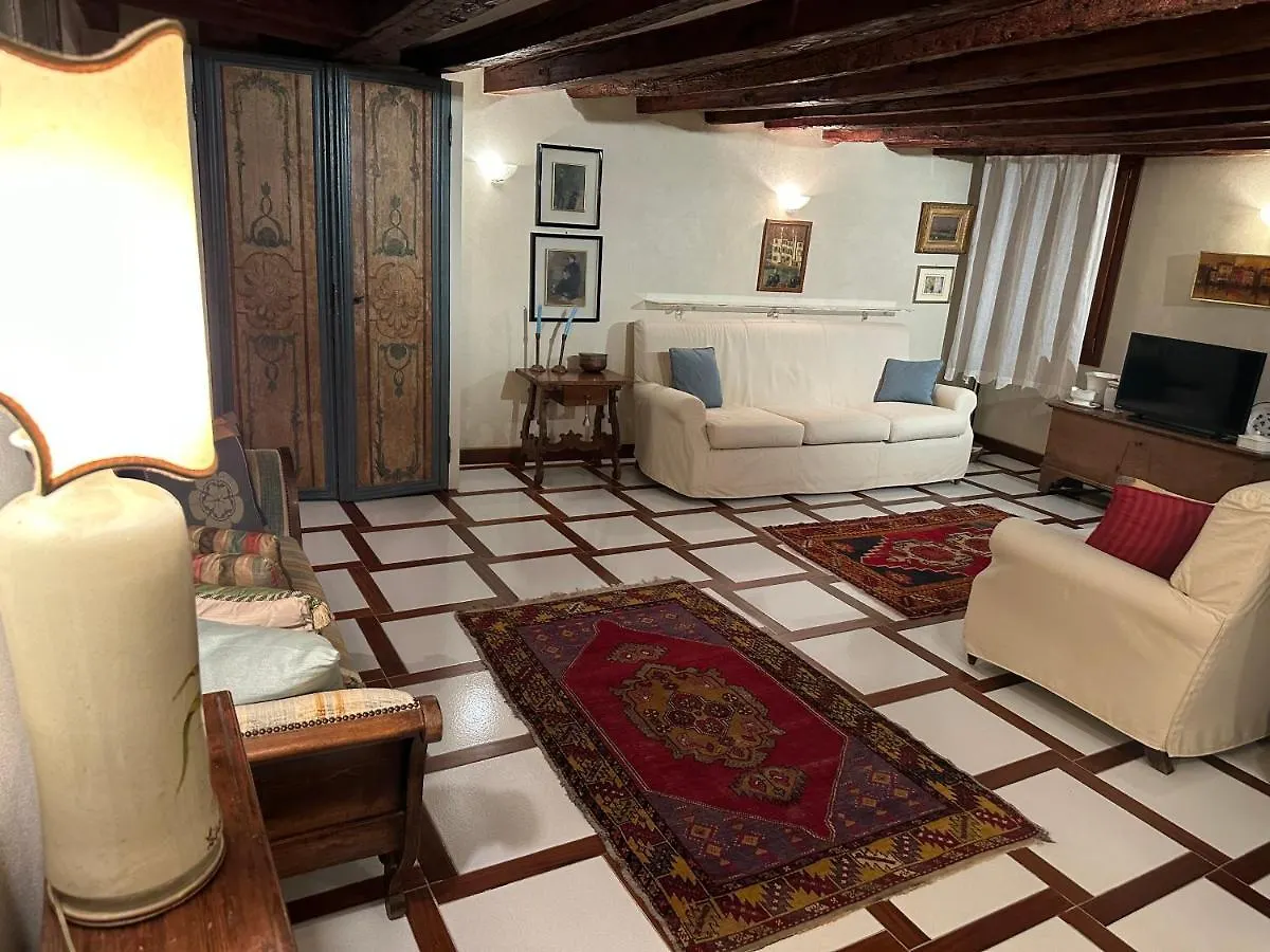 1 Ca'Del Traghetto Family Apartment Venedig 0*,